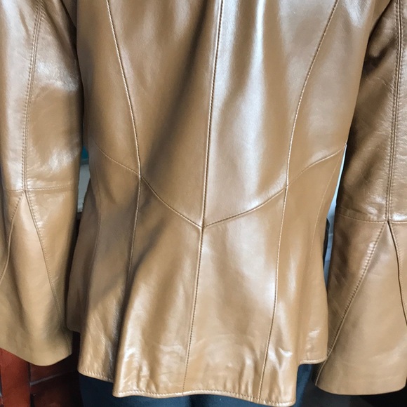 Leather jacket - Picture 5 of 7